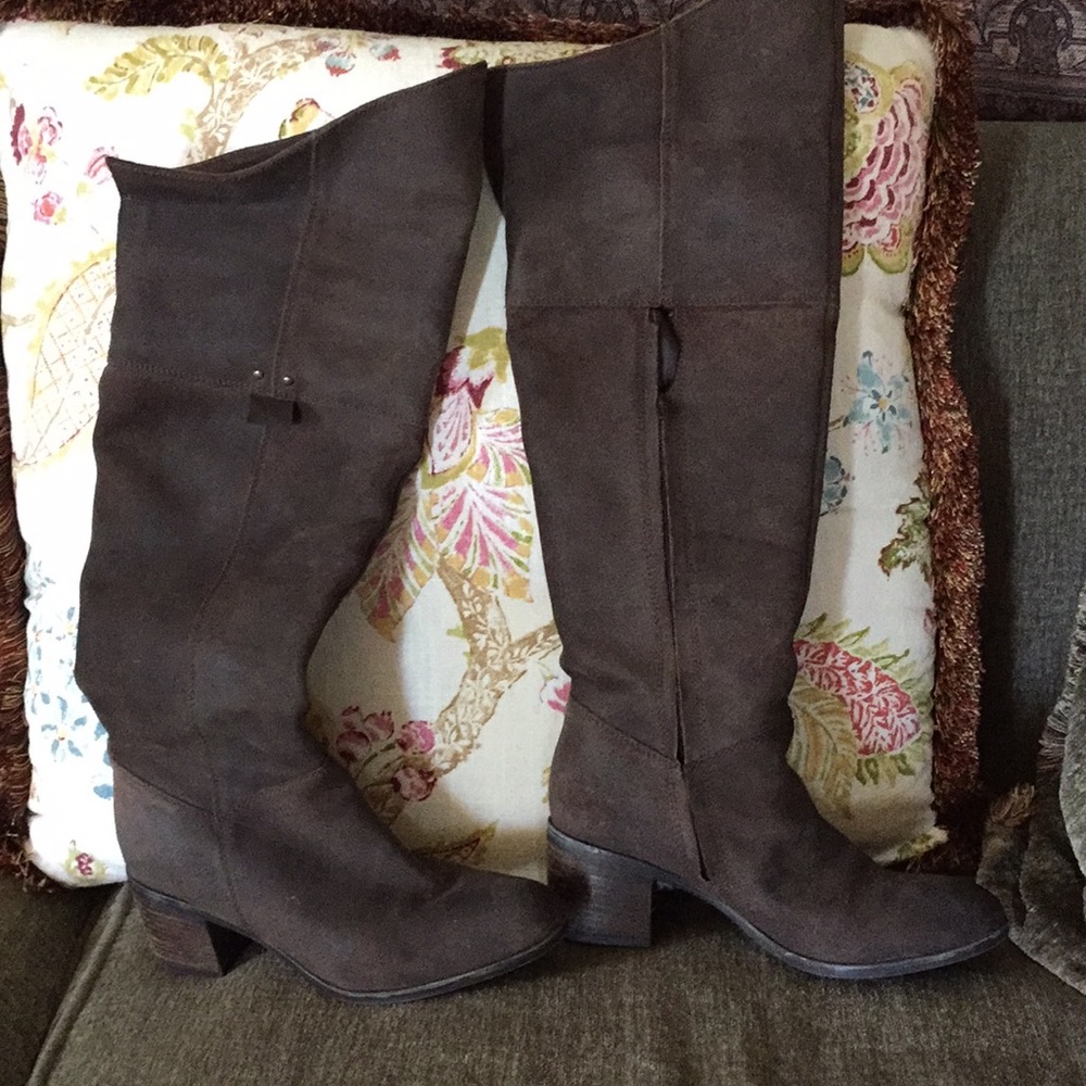 Clark’s knee high brown leather boots